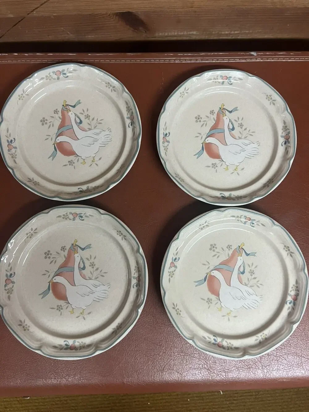 International Tableworks Marmalade 8868 Goose Plates Set of 4 Japan Stoneware